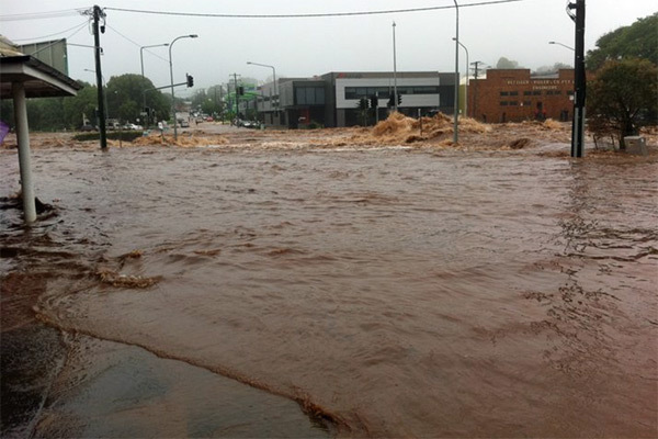 600-qld-flood-untitled-14-600x400_original