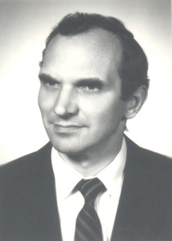 Gradzikiewicz_Piotr_1947-