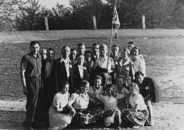 01.1937_r._uczestnicy_zjazdu_large