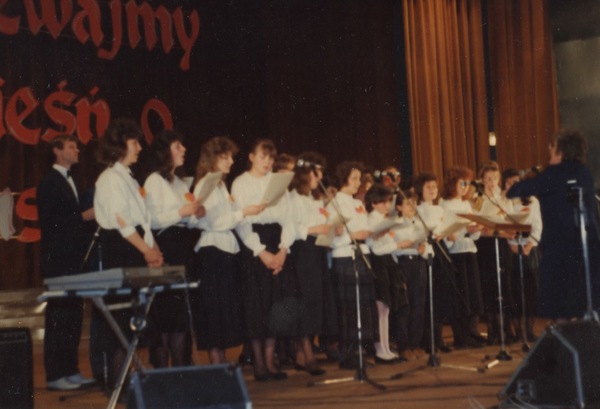 16.1984_r._festiwal_hosanna_w_cz_stochowie_large