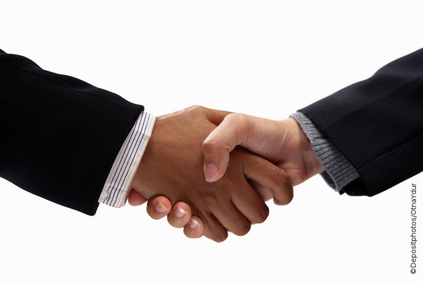 Handshake01_large