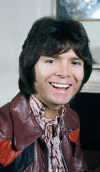 Cliff_richard_xsmall