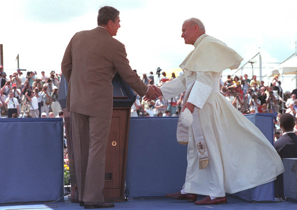 Ronaldreagan johnpaul large